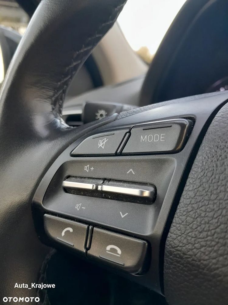 Hyundai i30 1.5 DPI Classic + - 18