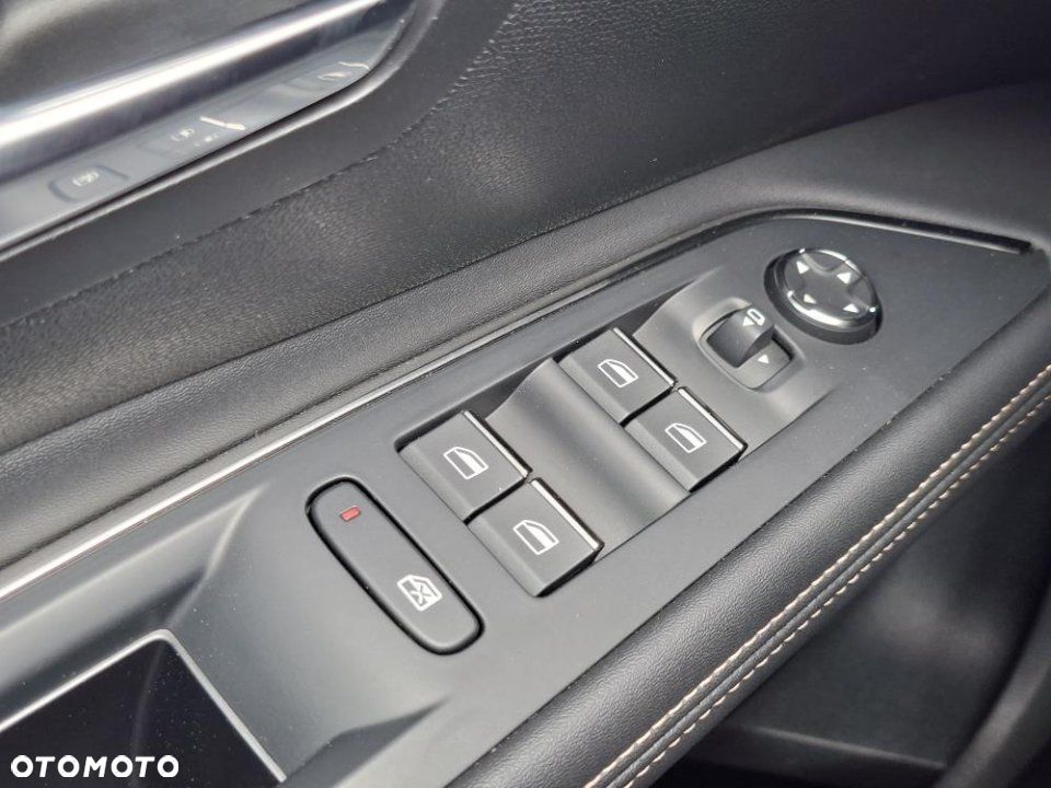 Peugeot 5008 - 33