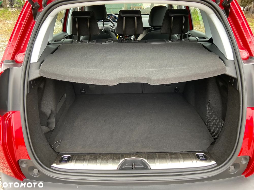 Peugeot 2008 - 11