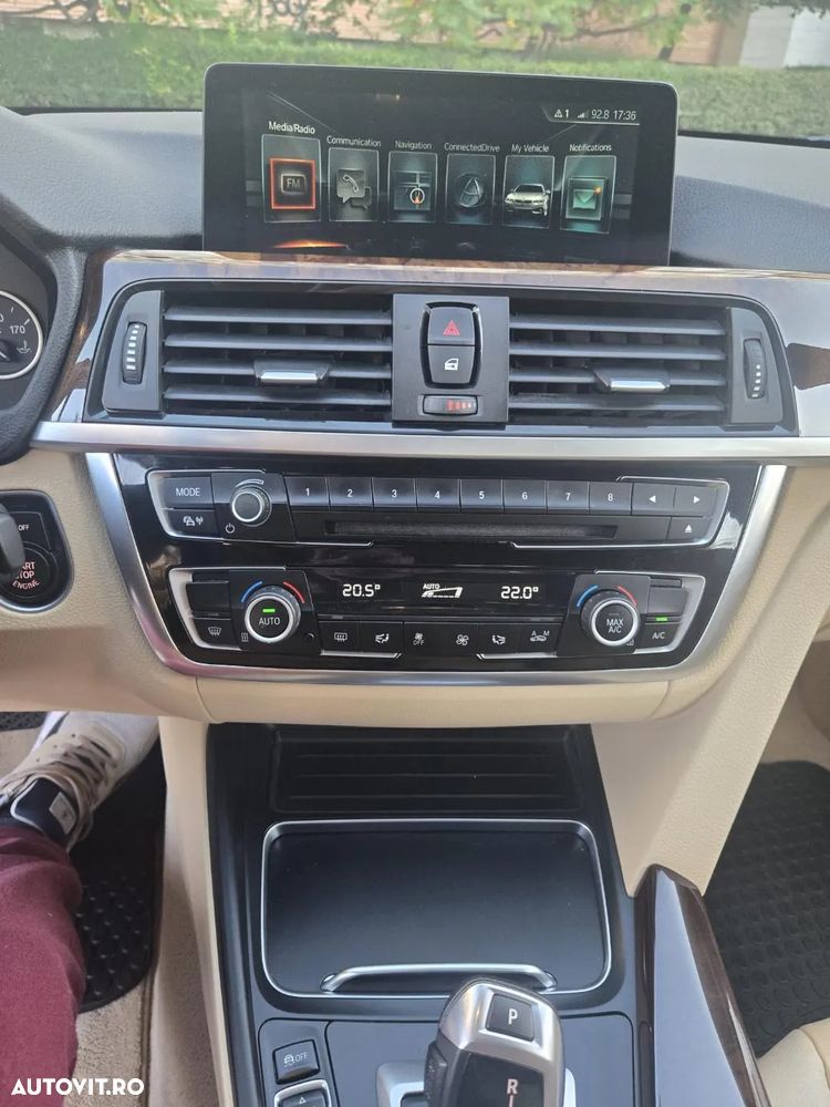 BMW Seria 4 420i Gran Coupe - 12
