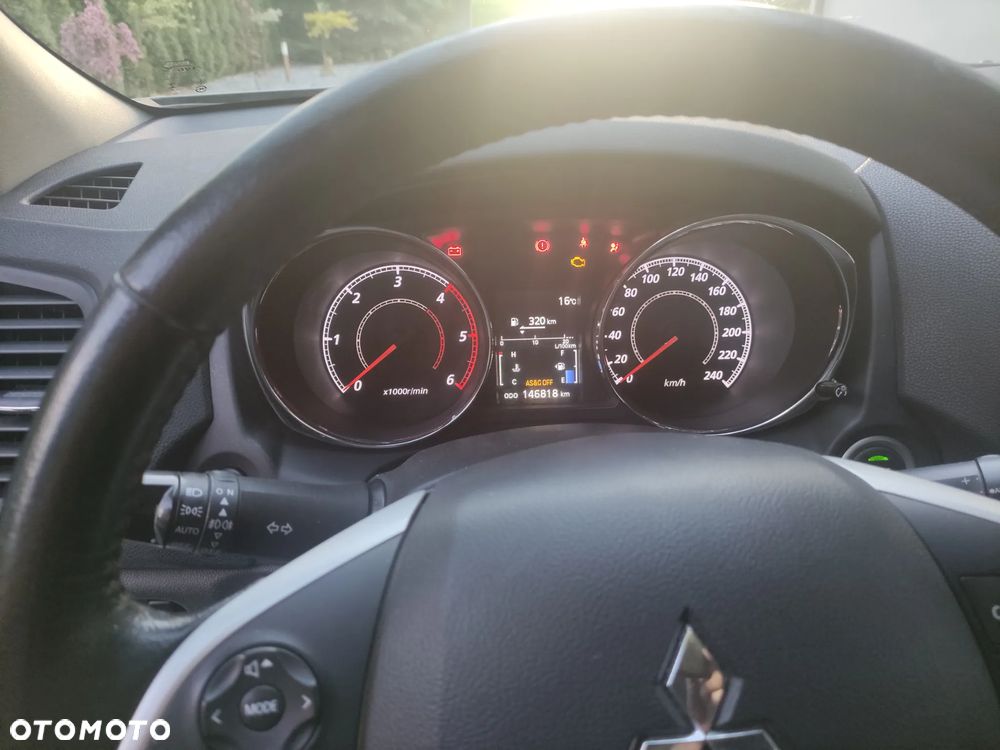 Mitsubishi ASX - 4