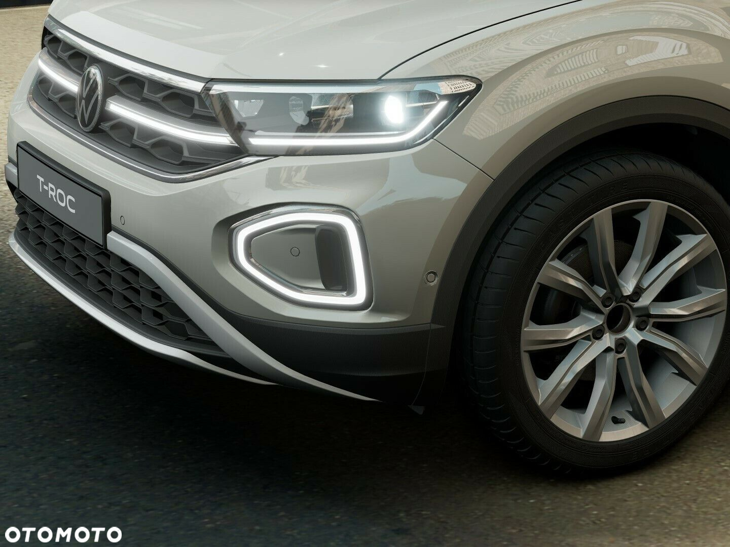 Volkswagen T-Roc - 3