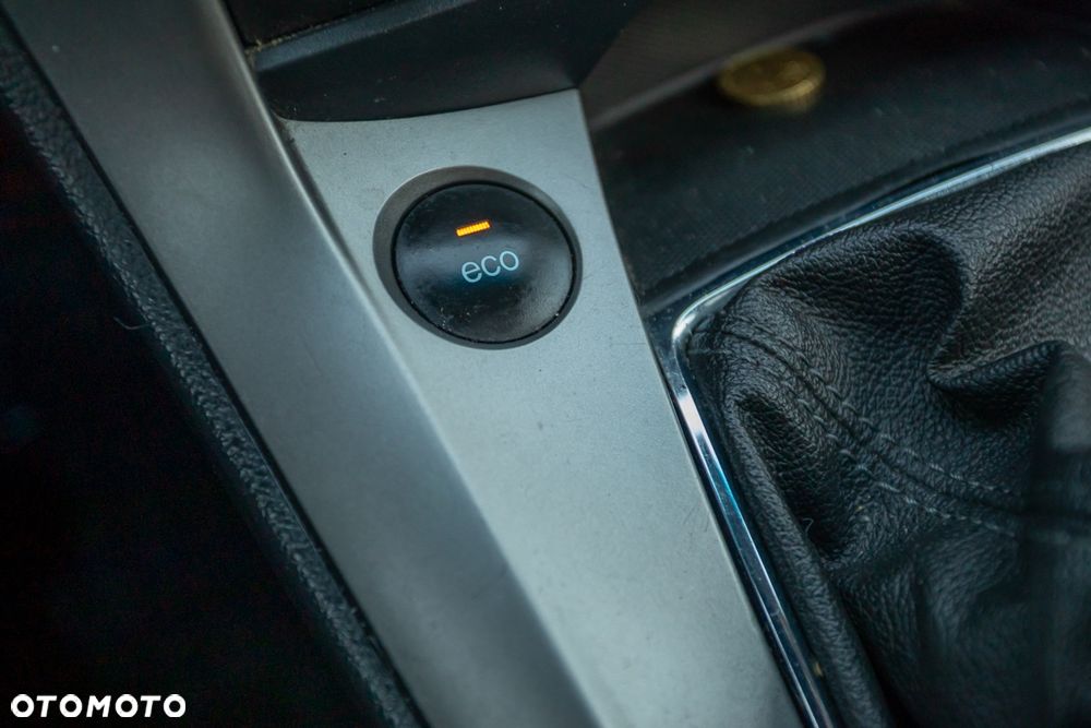 Chevrolet Captiva 2.2 4WD LTZ - 24