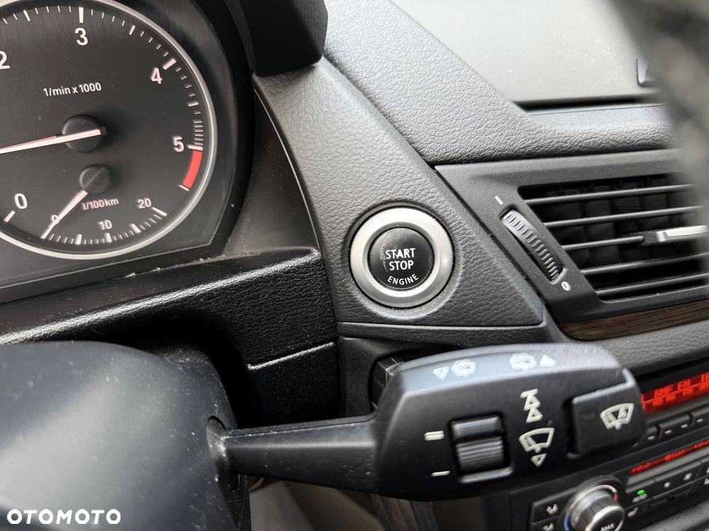 BMW X1 xDrive20d - 19