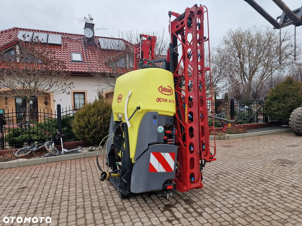 Vicon iXter A12, 2017r, 18m, 1200L