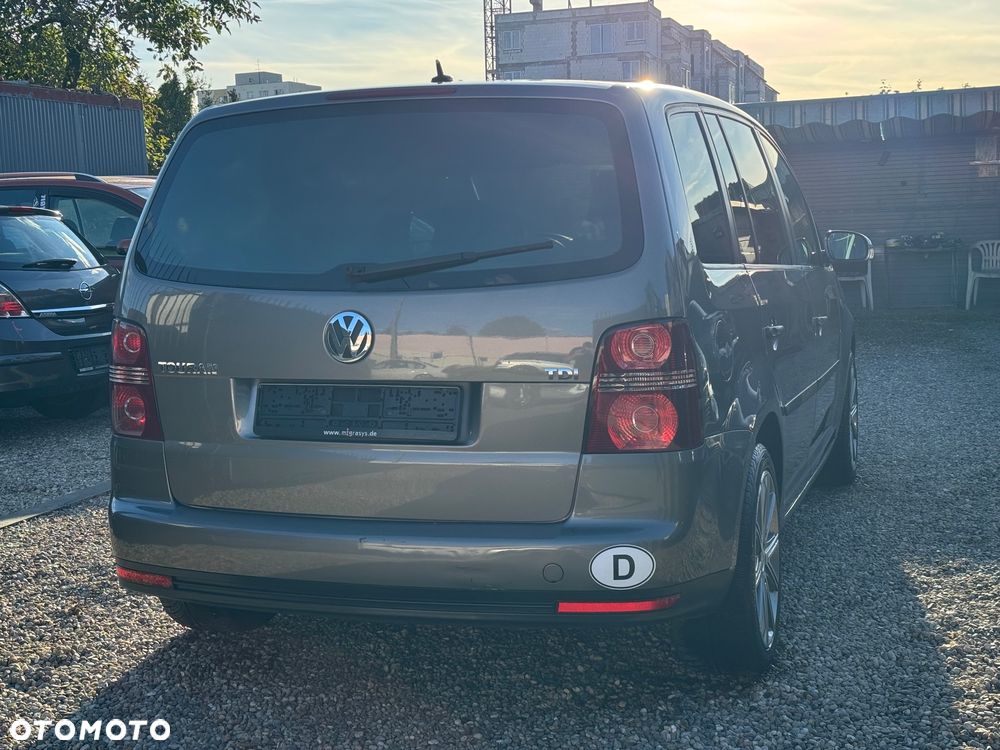Volkswagen Touran 1.9 TDI DPF Blue Motion Trendline - 7