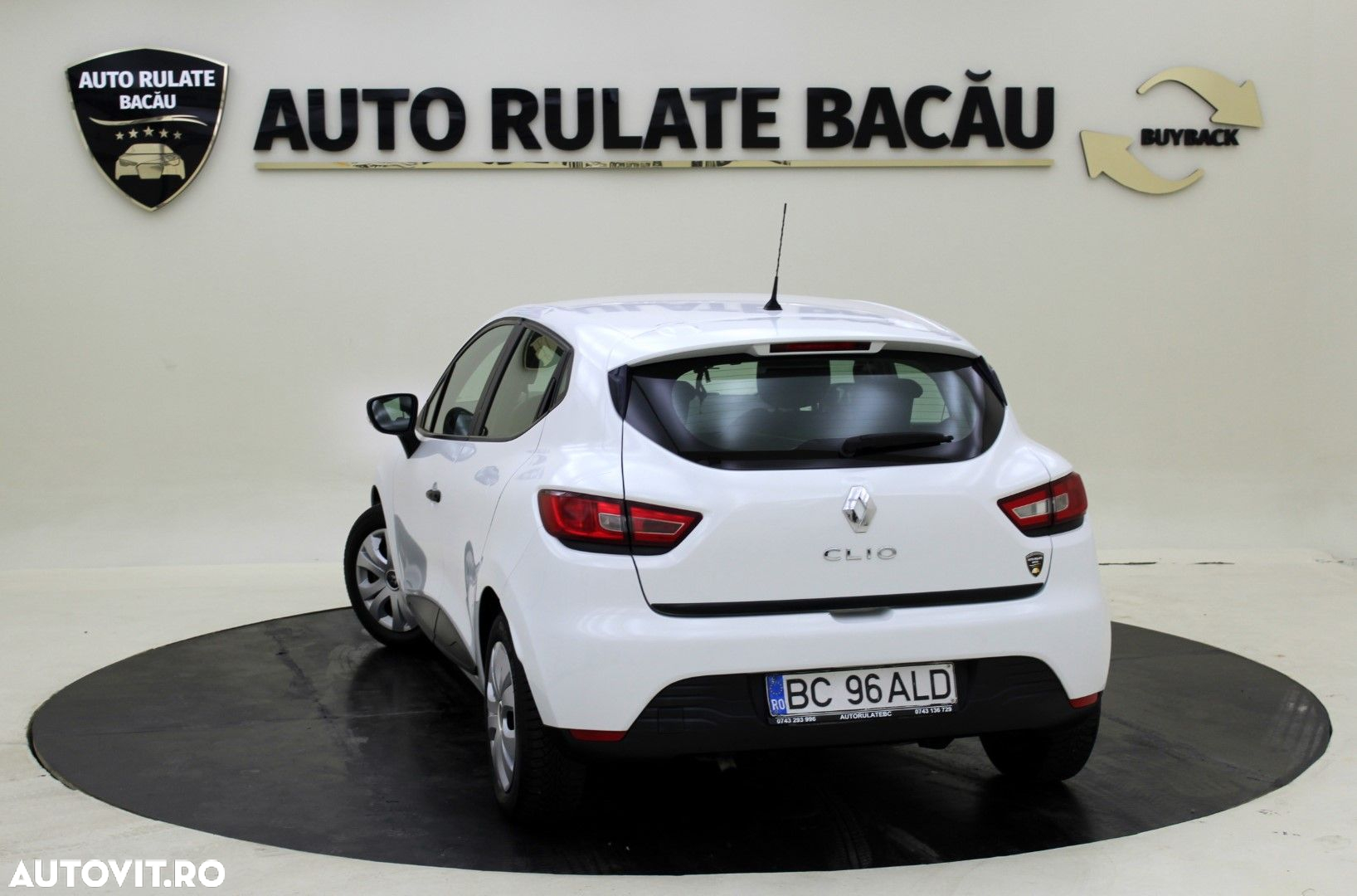 Renault Clio - 7