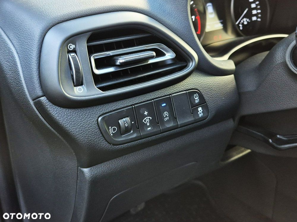 Hyundai i30 1.0 T-GDI Smart - 16