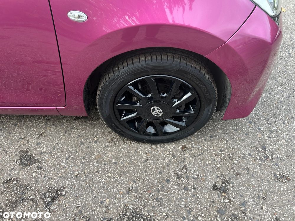 Toyota Aygo 1.0 VVT-i Color Edition - 32