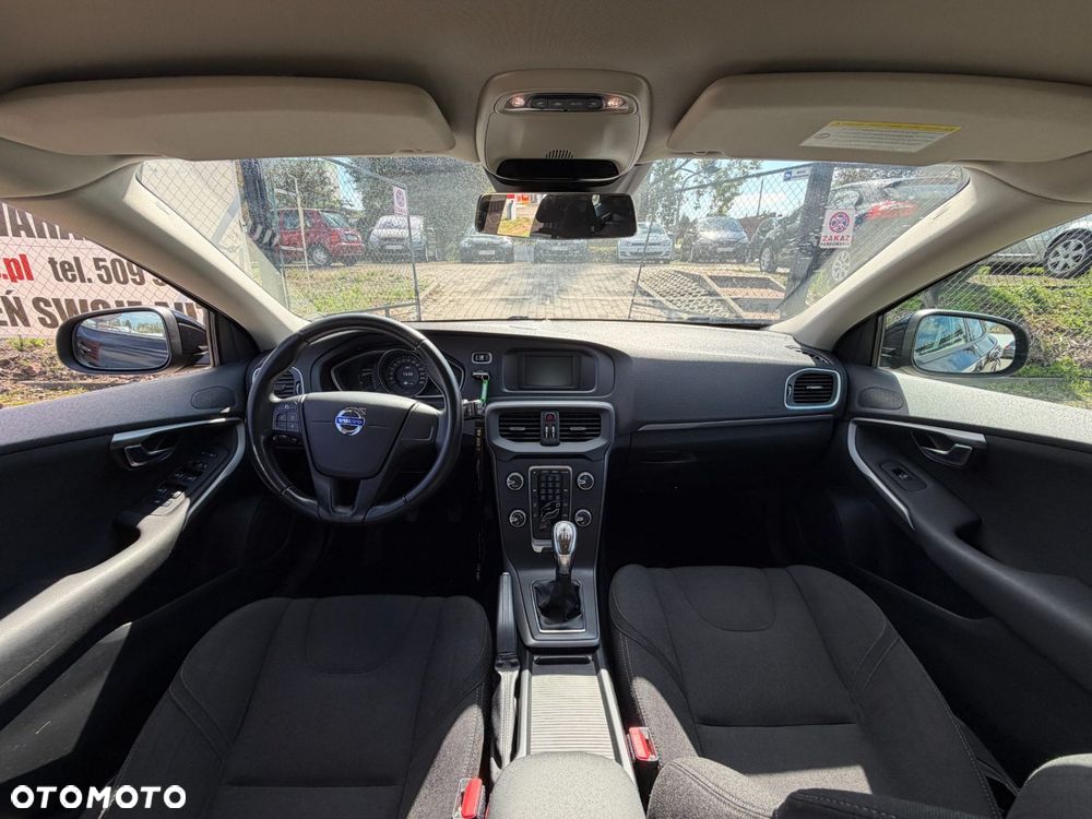 Volvo V40 - 6