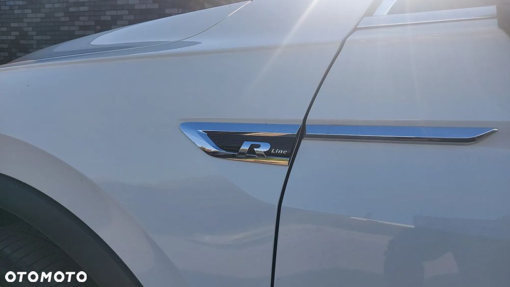 Volkswagen Tiguan - 9