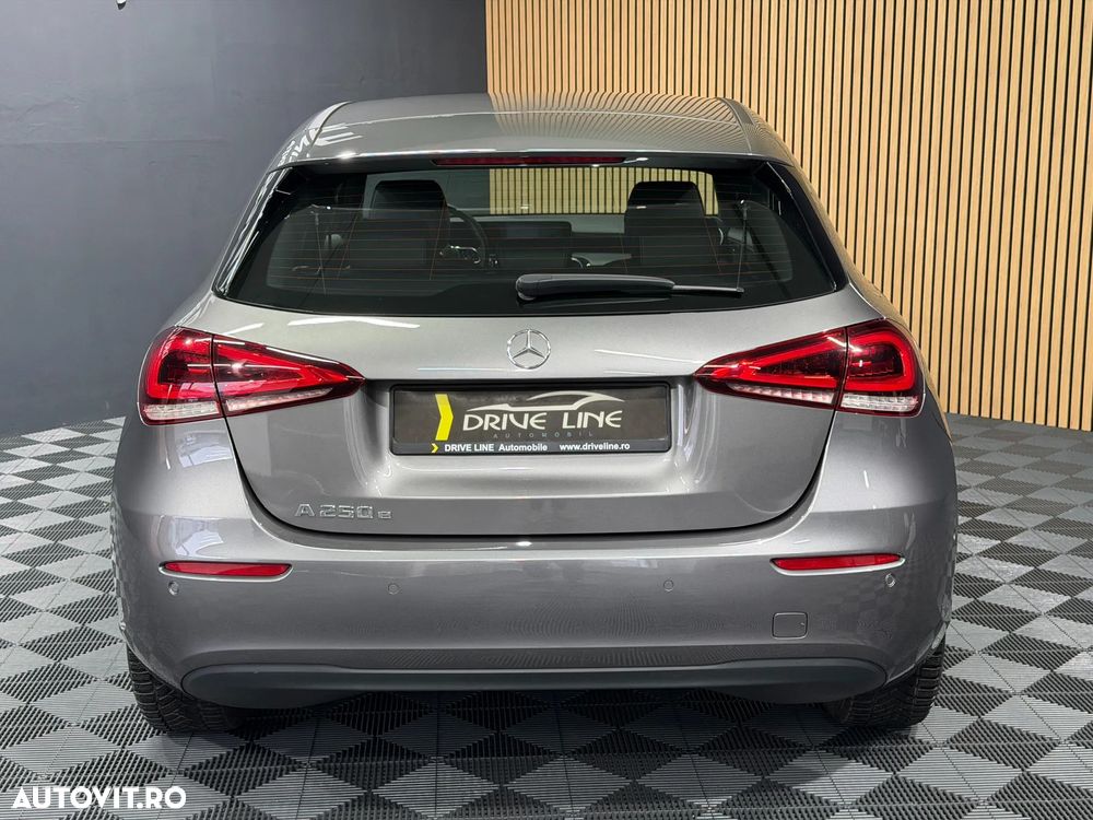 Mercedes-Benz A 250 e Aut. - 6