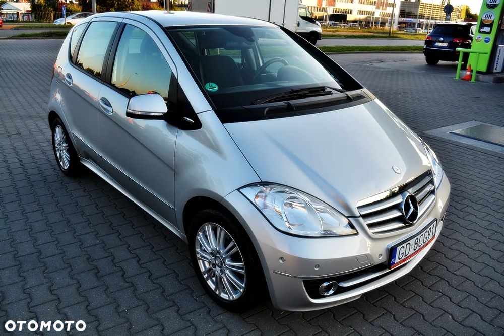 Mercedes-Benz Klasa A 160 Autotronic Elegance - 1