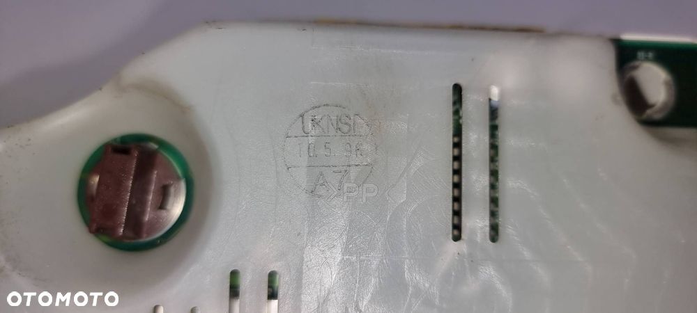 LICZNIK ZEGAR RANGE ROVER - 5