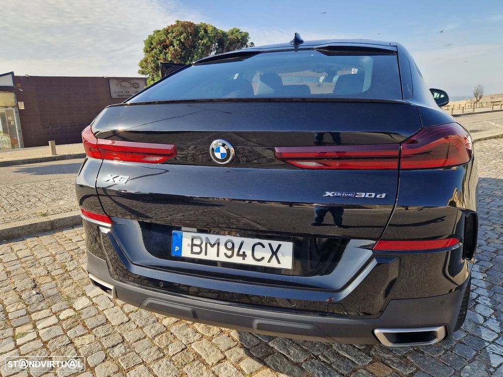 BMW X6 xDrive30d - 11