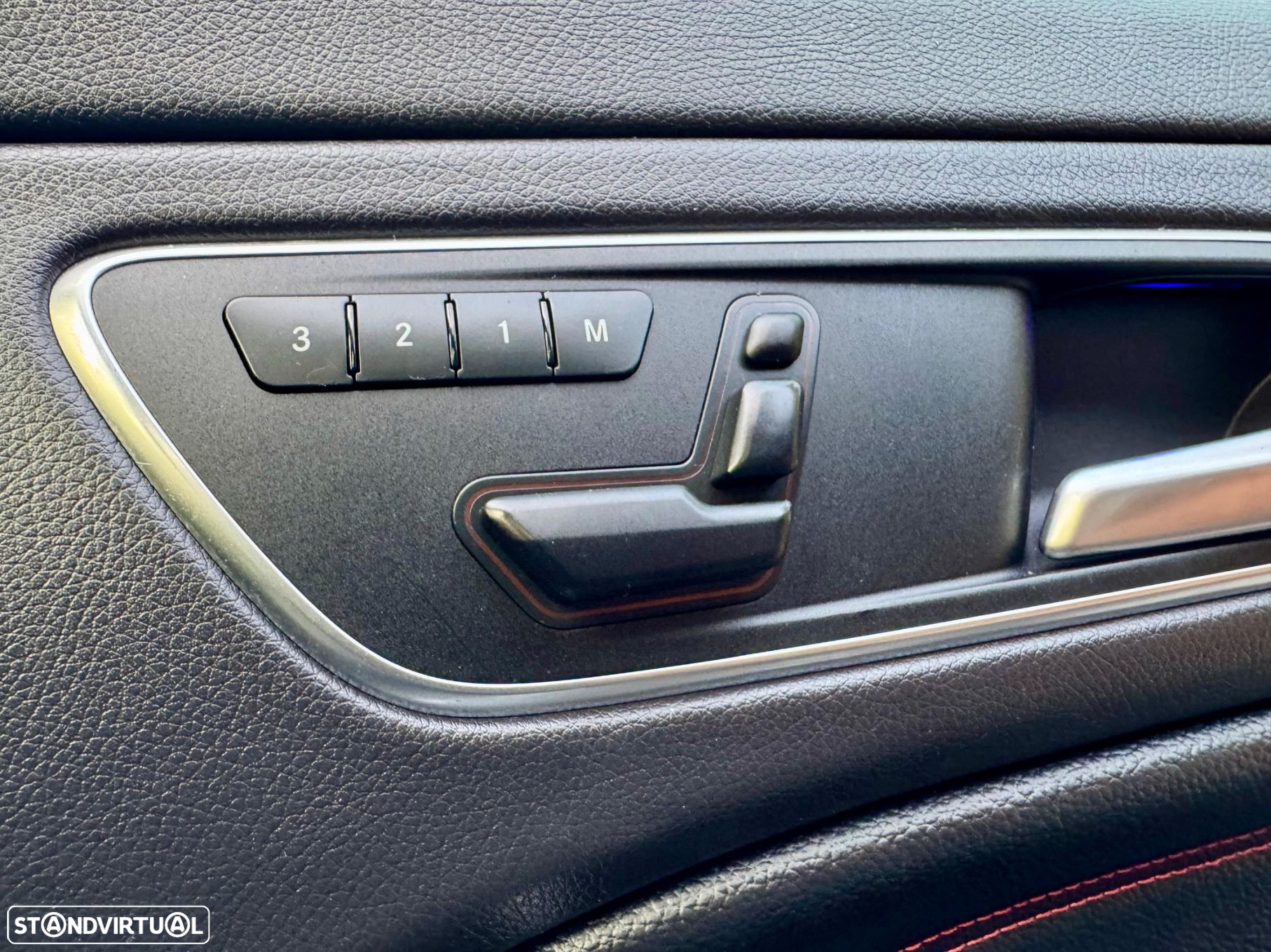 Mercedes-Benz CLA 180 d AMG Line - 38