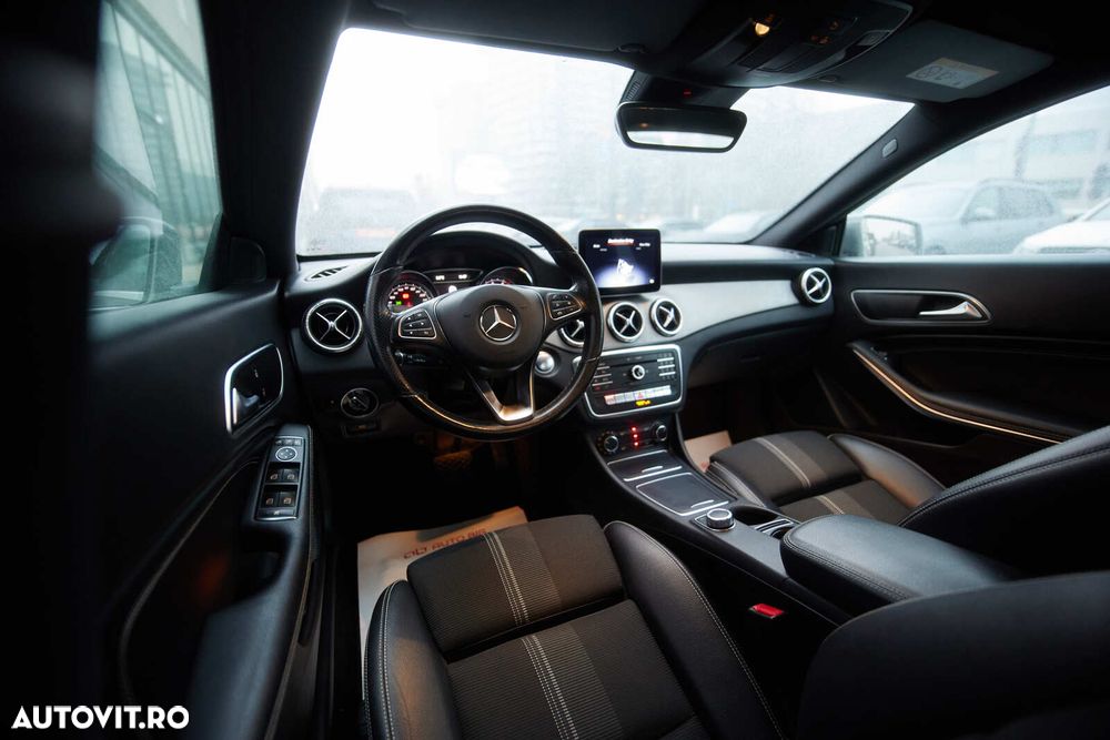 Mercedes-Benz CLA - 10