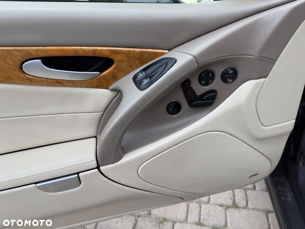 Mercedes-Benz SL 500 Edition 50 - 8