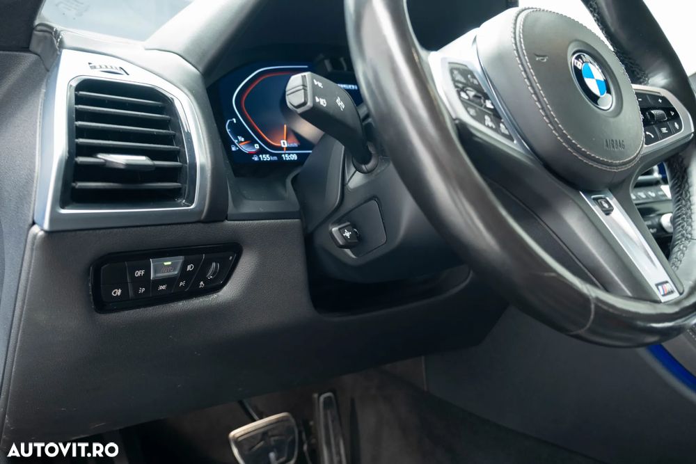 BMW M8 M850i xDrive AT - 22