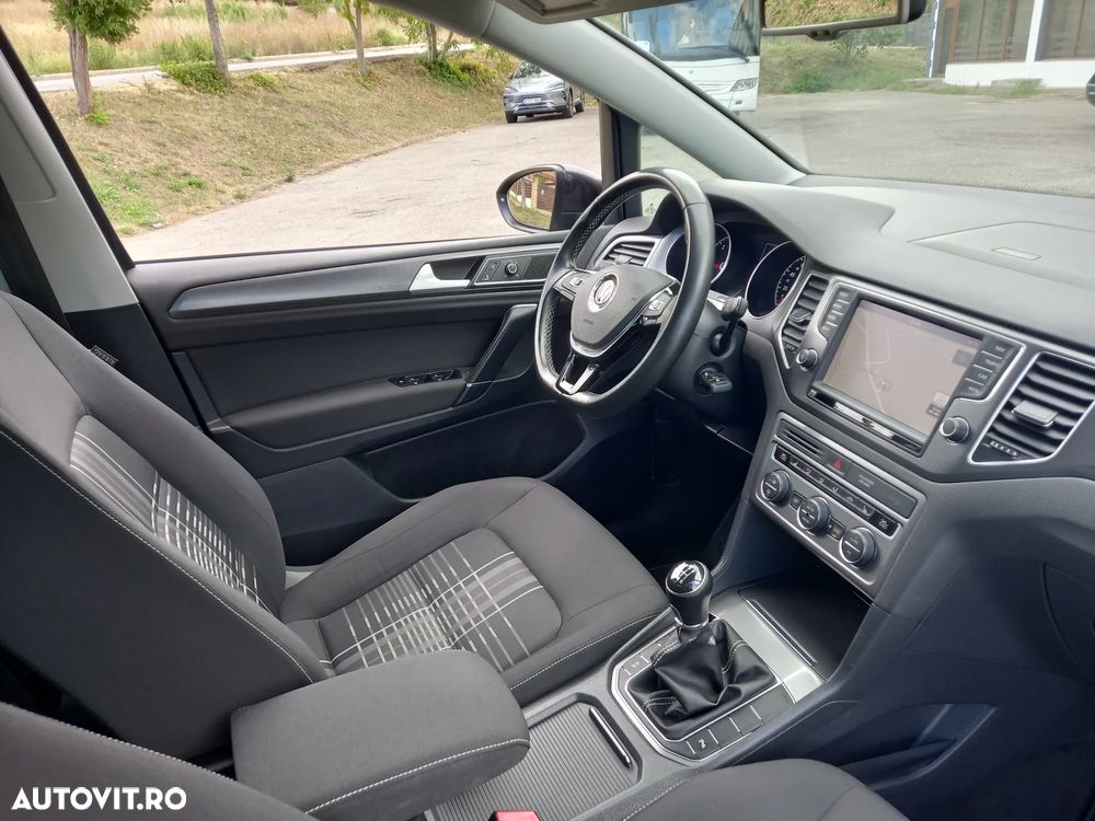 Volkswagen Golf Sportsvan 2.0 TDI BlueMotion Technology Lounge - 6