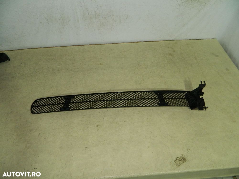 Grila intre proiectoare Fiat Ducato  /  Peugeot Boxer  /  Citroen Jumper, 2002, 2003, 2004, 2005, 2006, , LS130400904 - 1