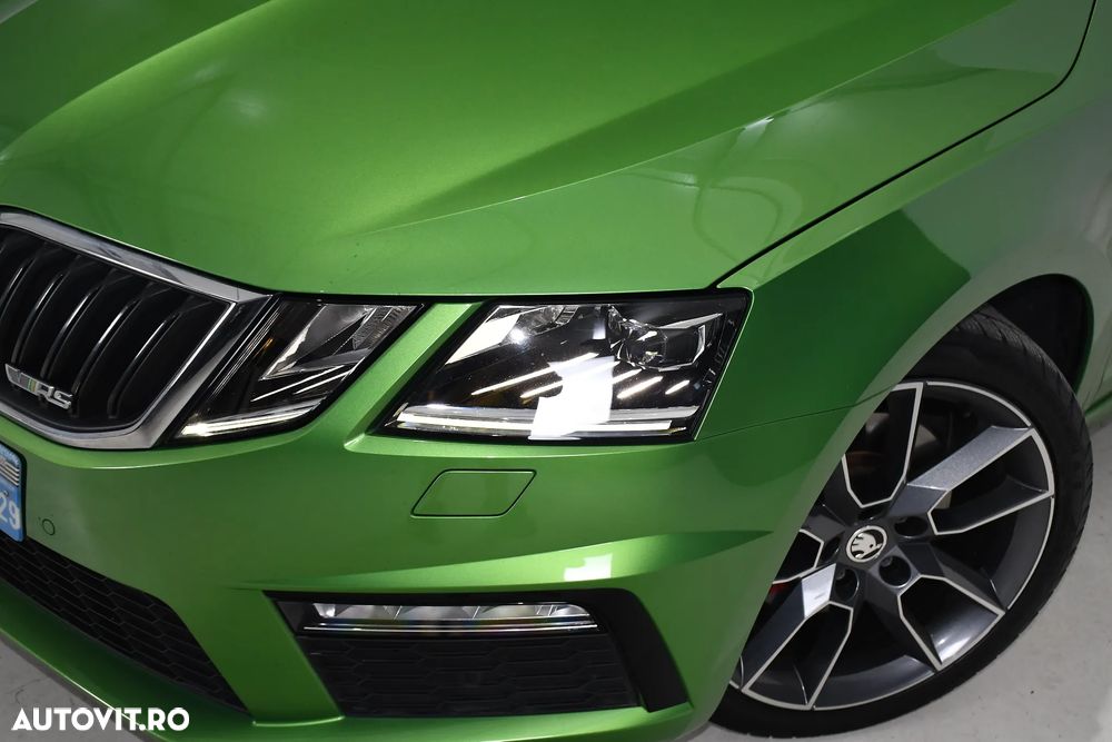 Skoda Octavia 2.0 TDI (Green tec) DSG RS - 27