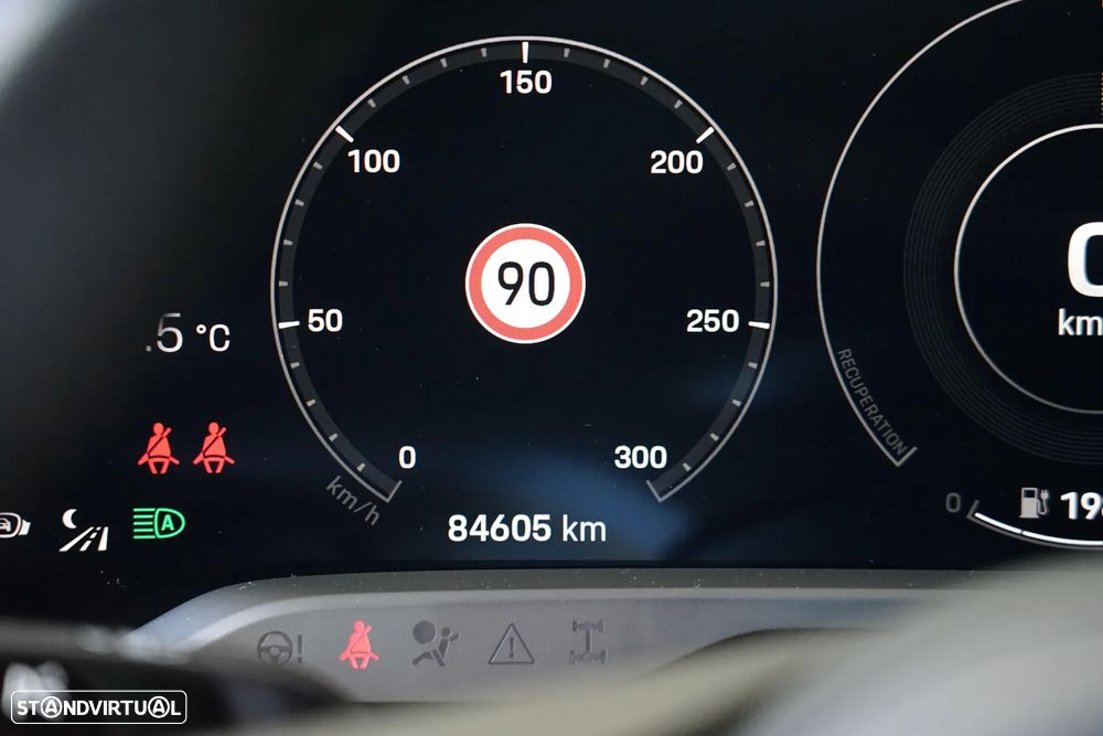 Porsche Taycan Turbo - 29