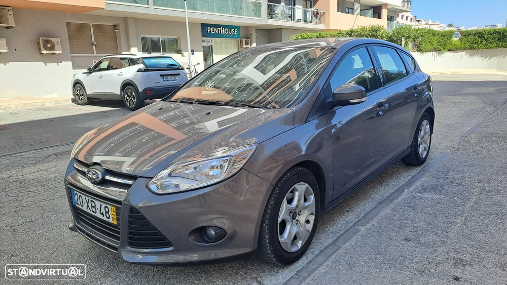 Ford Focus - 14