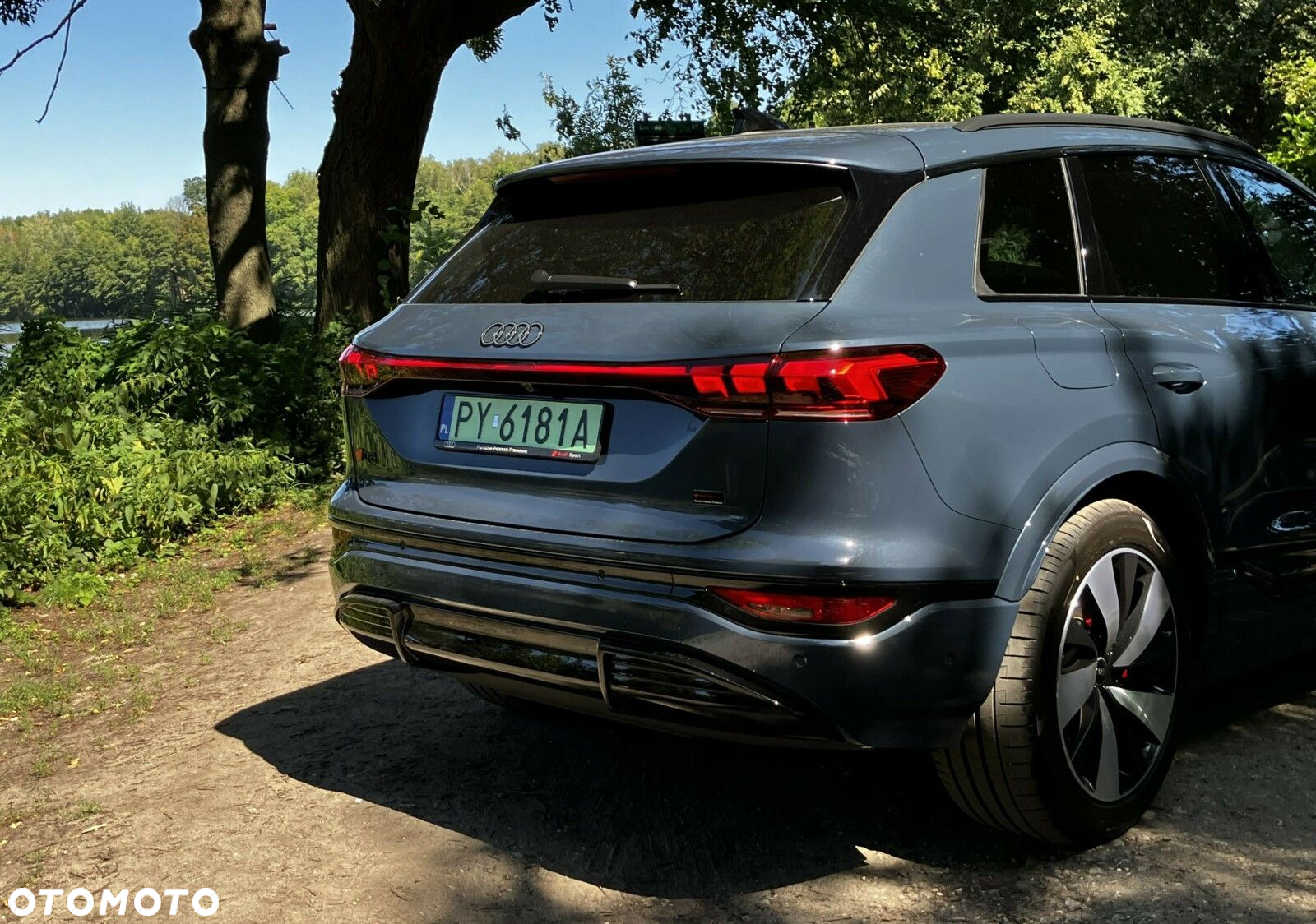 Audi Q6 e-tron - 12