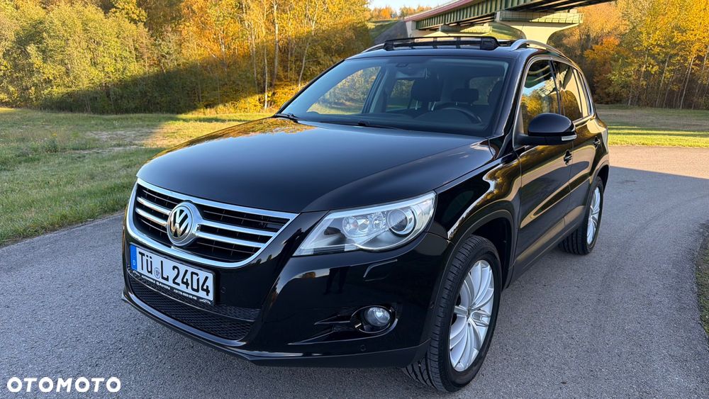 Volkswagen Tiguan - 11