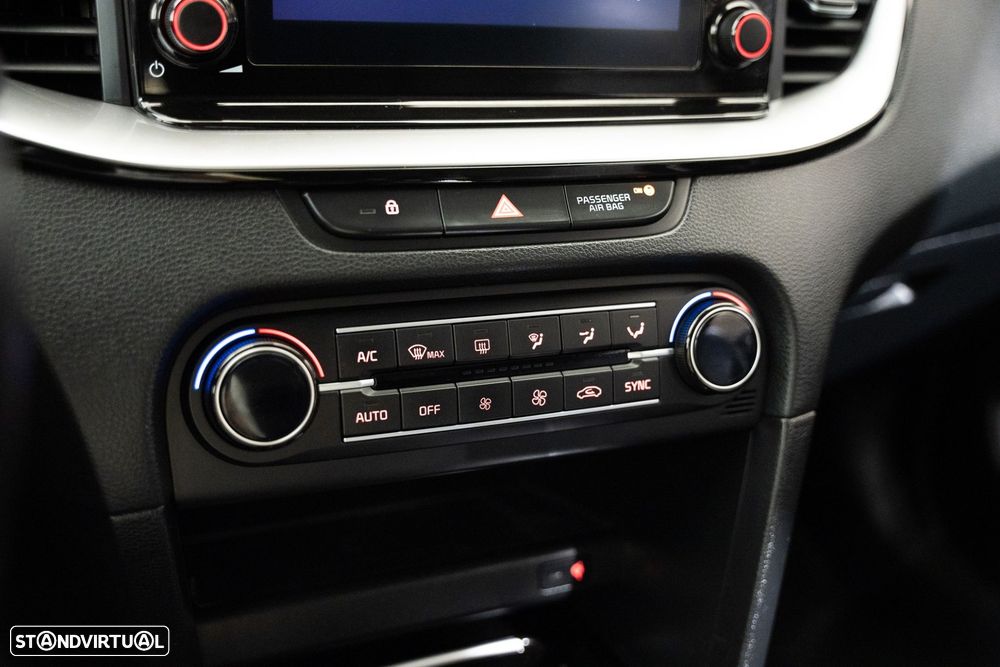 Kia Ceed SW 1.0 T-GDI Sport - 14