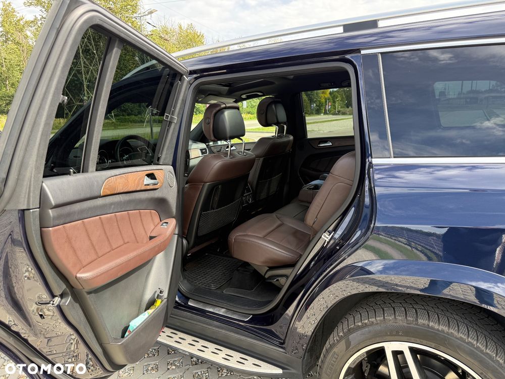 Mercedes-Benz GL - 9