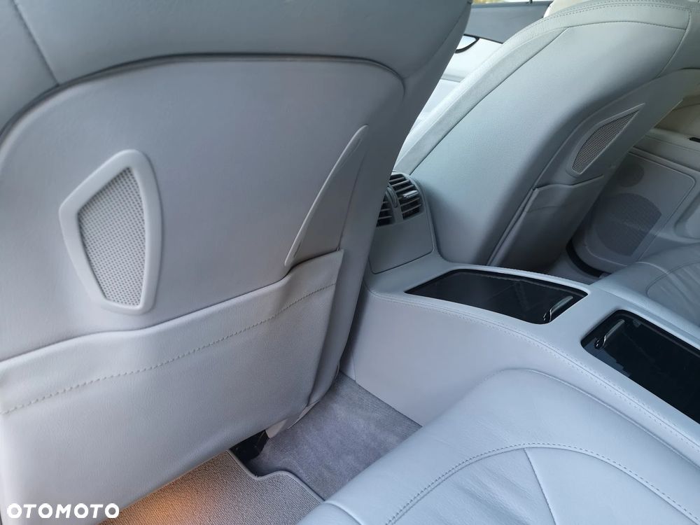Mercedes-Benz CLS 350 d 4-Matic - 28