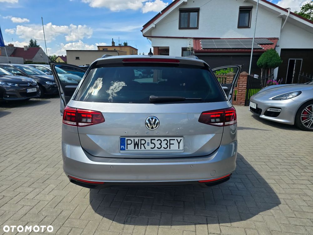 Volkswagen Passat Variant - 23