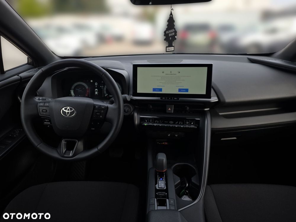 Toyota C-HR - 11