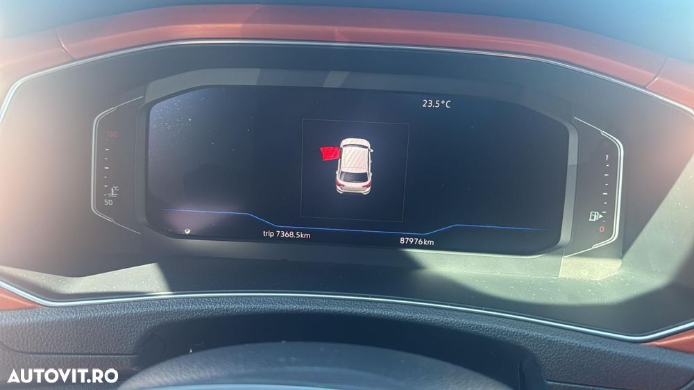 Volkswagen T-Roc 2.0 TDI SCR 4MOTION DSG Style - 17
