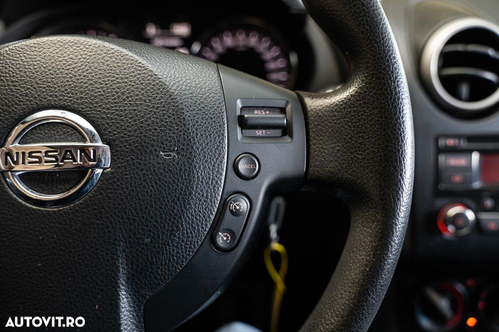 Nissan Qashqai 1.6 Acenta - 17