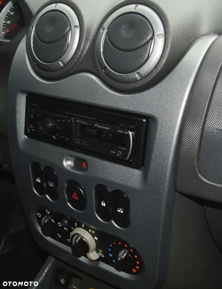 Dacia Duster - 36