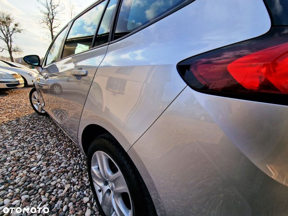 Opel Zafira Tourer 1.4 Turbo Edition - 25