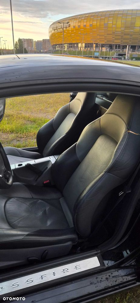 Chrysler Crossfire - 6