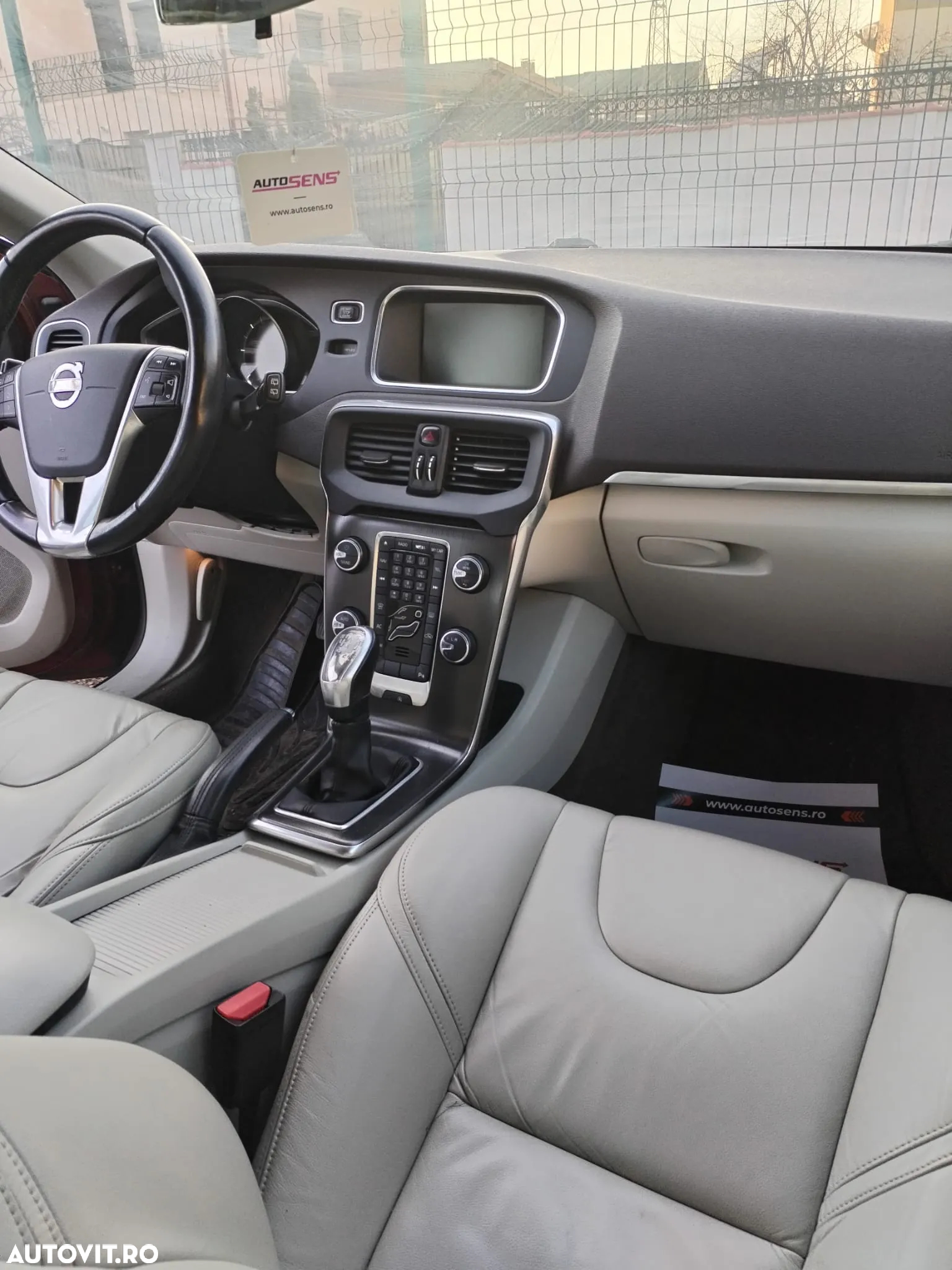 Volvo V40 D2 94g Kinetic - 8