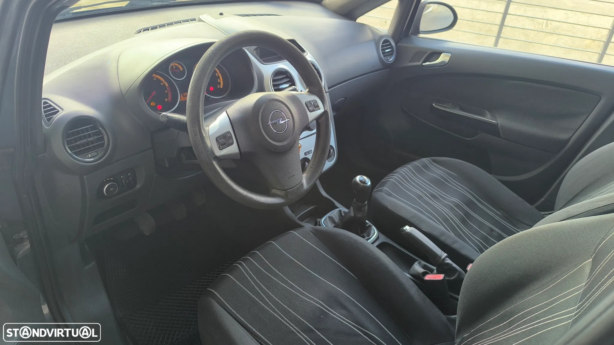 Opel Corsa 1.2 Enjoy - 7