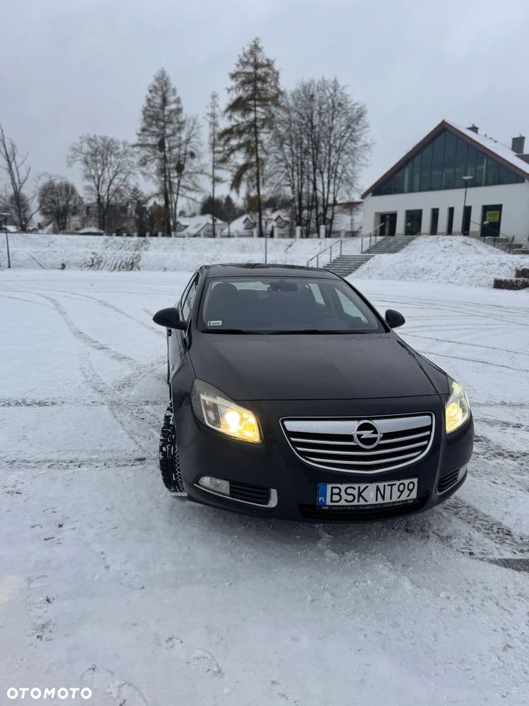 Opel Insignia 2.0 T Cosmo 4x4 - 1