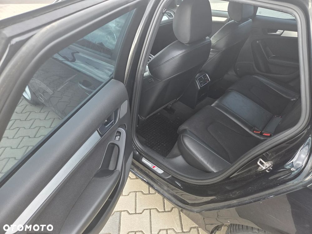 Audi A4 Avant 2.0 TDI - 8