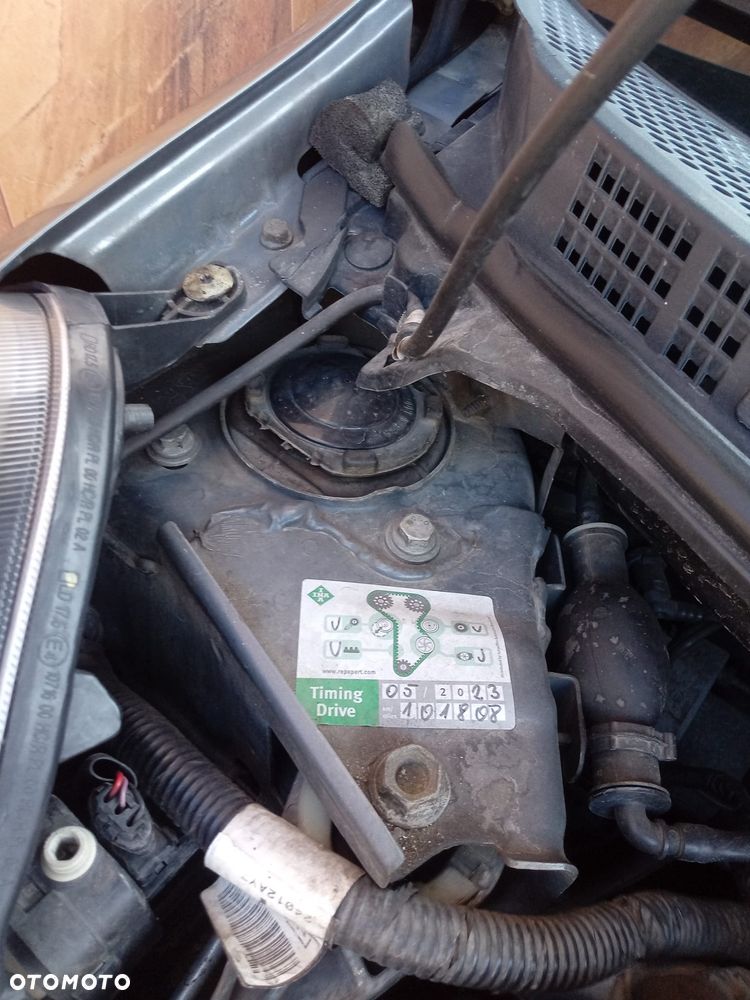 Nissan Micra - 22