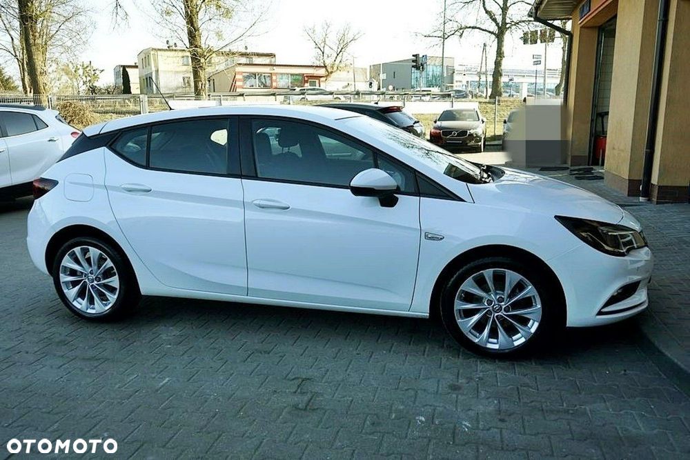 Opel Astra - 8