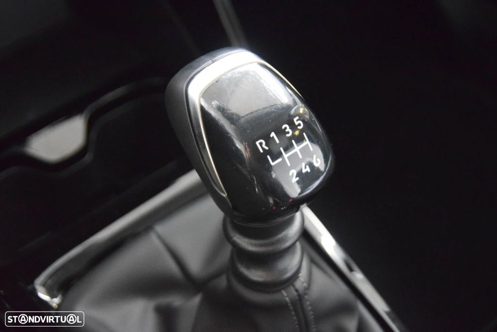 Citroën C3 1.2 Turbo Max16 - 12