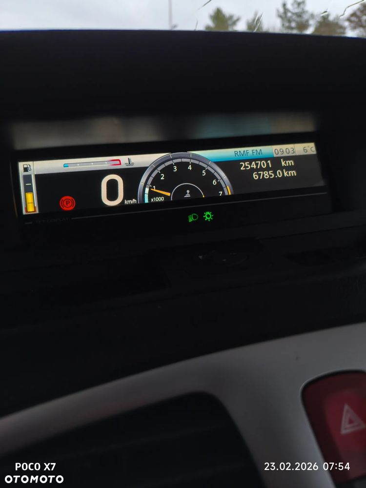 Renault Scenic TCe 130 Dynamique - 9