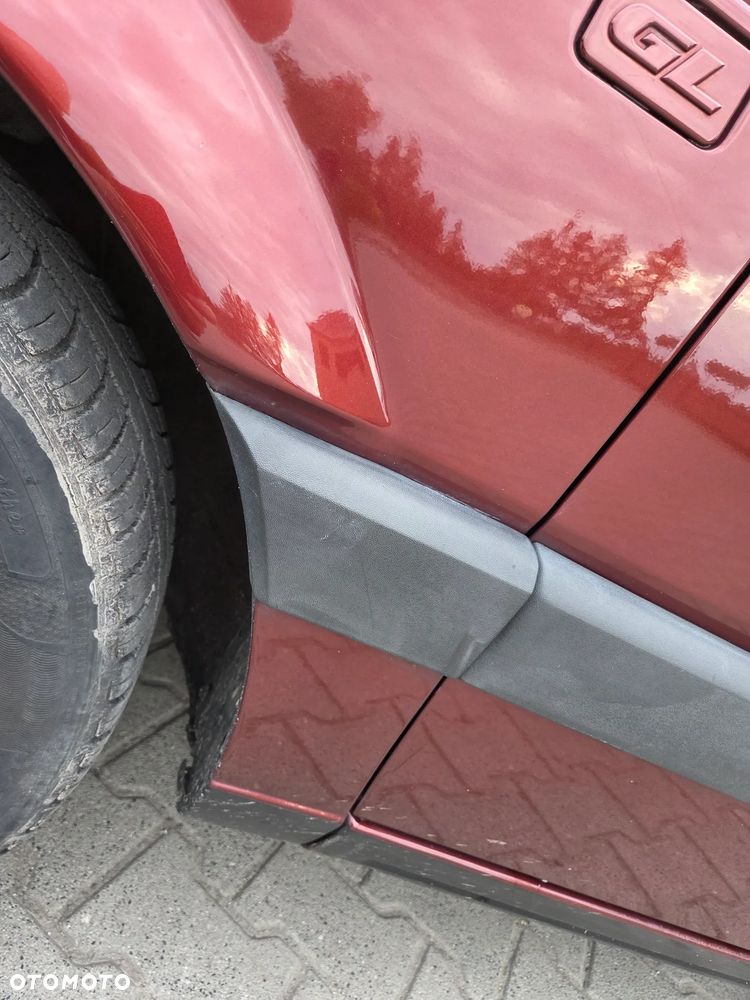 Volkswagen Passat 2.0 GL - 16