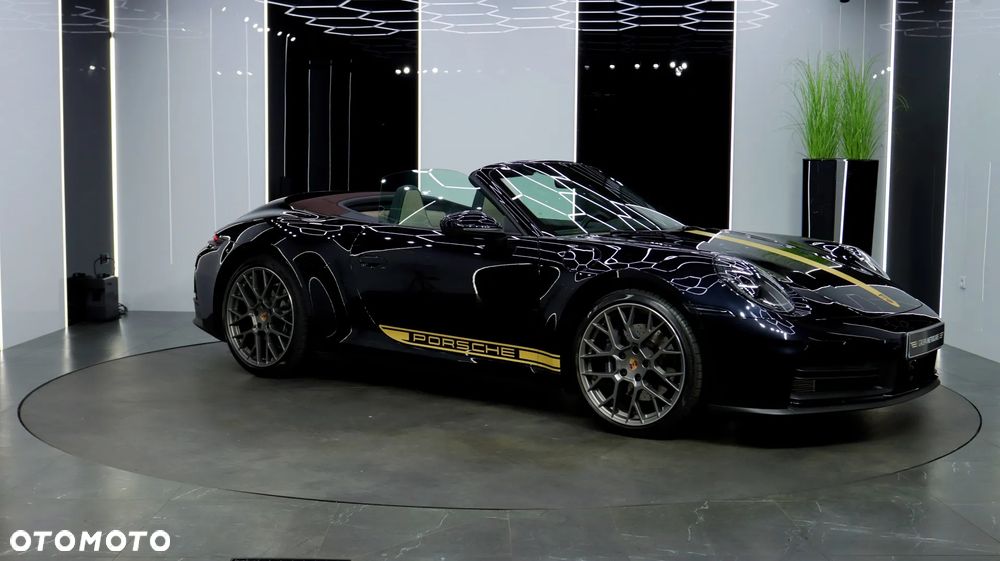 Porsche 911 Carrera Cabrio - 13